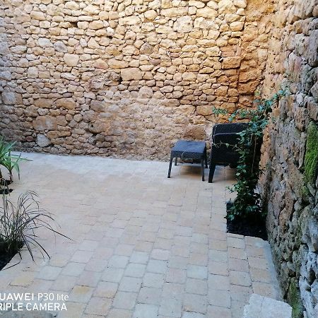 Apartmán Patio En Perigord Lalinde Exteriér fotografie